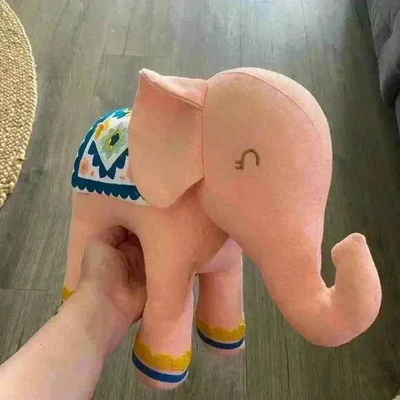 Pink Elephant Decorative Pillow embroidered - Picture 2 of 6